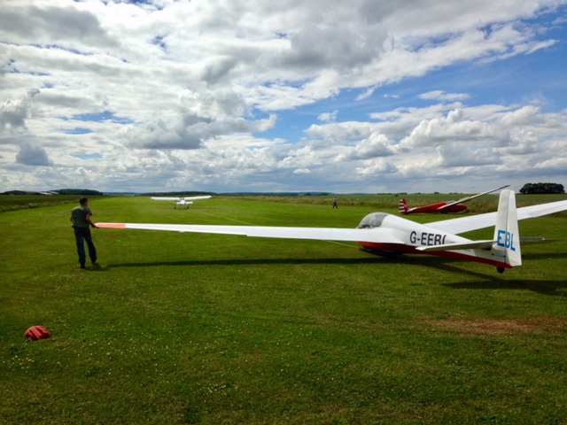 gliding club in lincolnshire